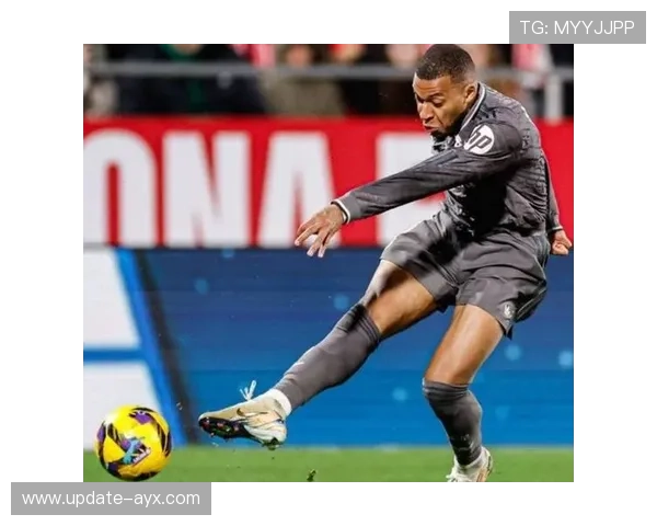 姆巴佩高速冲刺完成单刀破门，巴黎压制到底