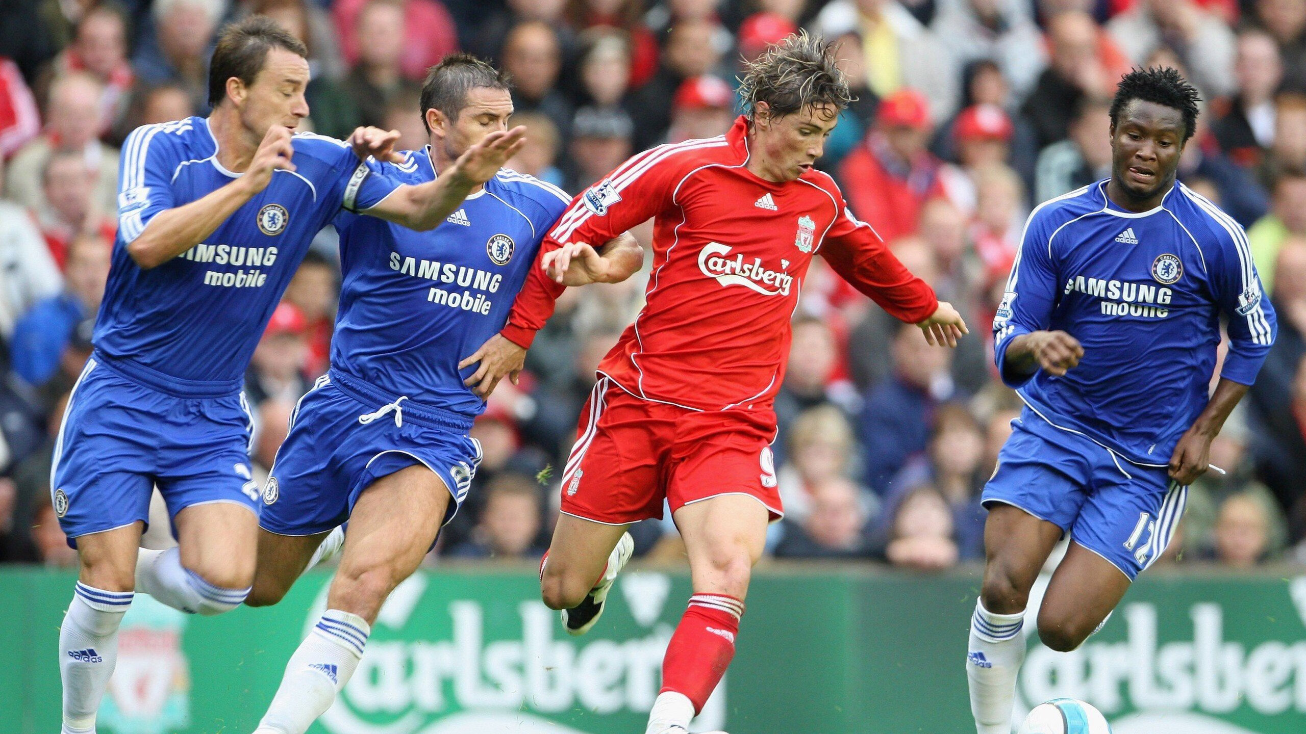 世界足坛最强前锋，世界足球历史十大最强前锋